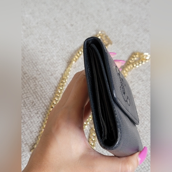 Chanel Black Caviar Leather Wallet on Chain - Picture 2 of 16